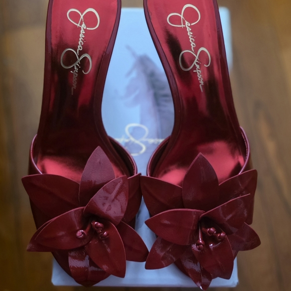 Jessica Simpson Red Satin Floral Slip-On Heels - Picture 2 of 7